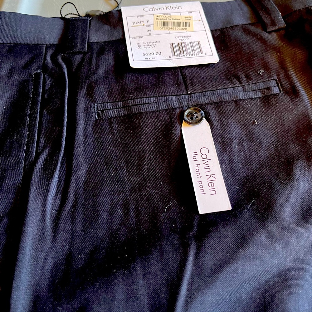 Brand new Calvin Klein trousers w/tags
